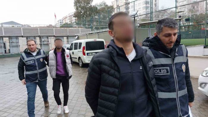 Samsun’da Bir Kişiyi Silahla Yaralayan 2 Kişi Adliyeye Sevk Edildi