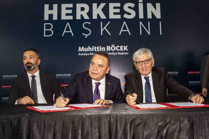 Antalya’da Belediye Çalışanlarının Maaşına Yüzde 80 Zam