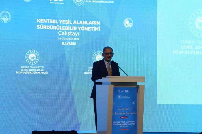 Bakan Özhaseki: "Devlet Olarak Hak Sahibi 390 Bin Aileye Ev Vermek Zorundayız"