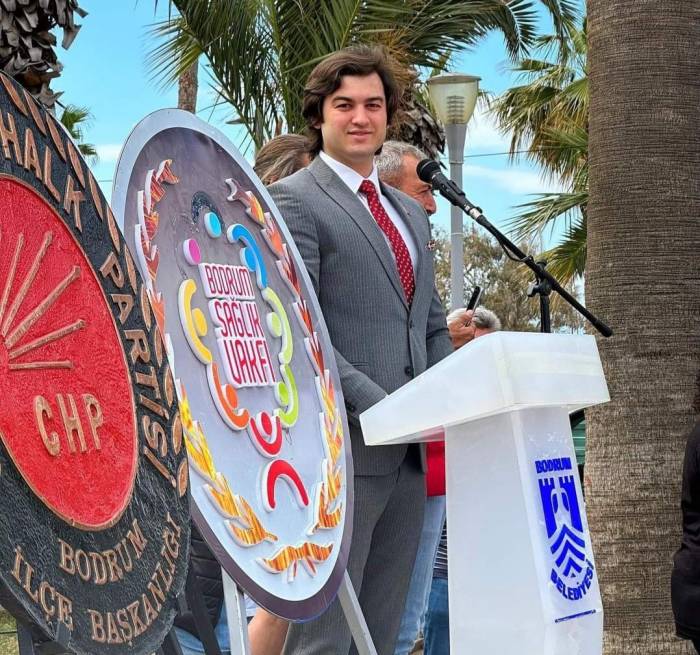 Chp’nin Bodrum Adayı Genç Mimar Mandalinci Oldu