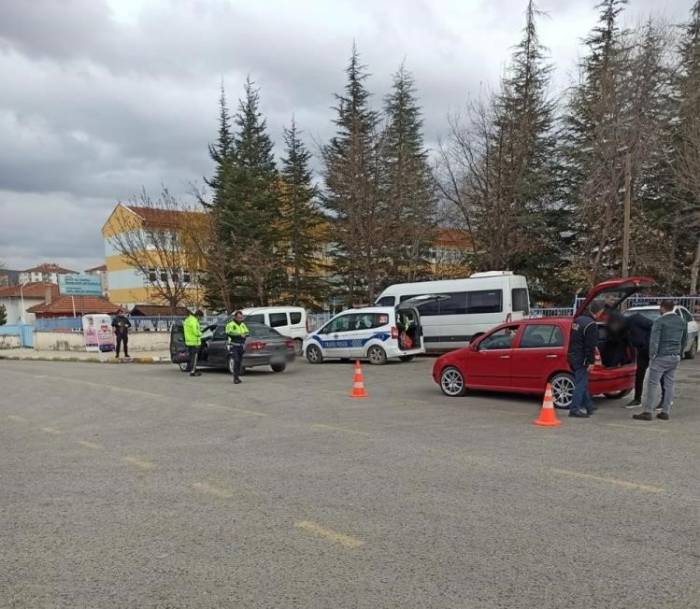 Çorum’da Kurallara Uymayana Sürücülere Ceza Yağdı