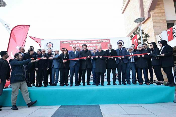 Denizli Büyükşehir Millet Kütüphanesi Hizmete Açıldı