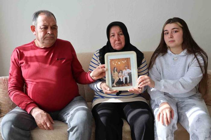 1 Yıllık Acı Bekleyiş