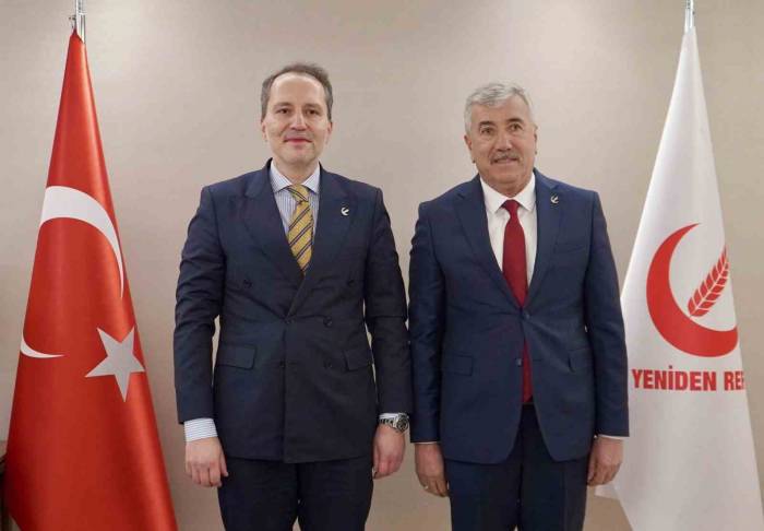 Eski Ak Parti Belediye Başkanı Nihat Çiftçi, Yeniden Refah’tan Aday Oldu