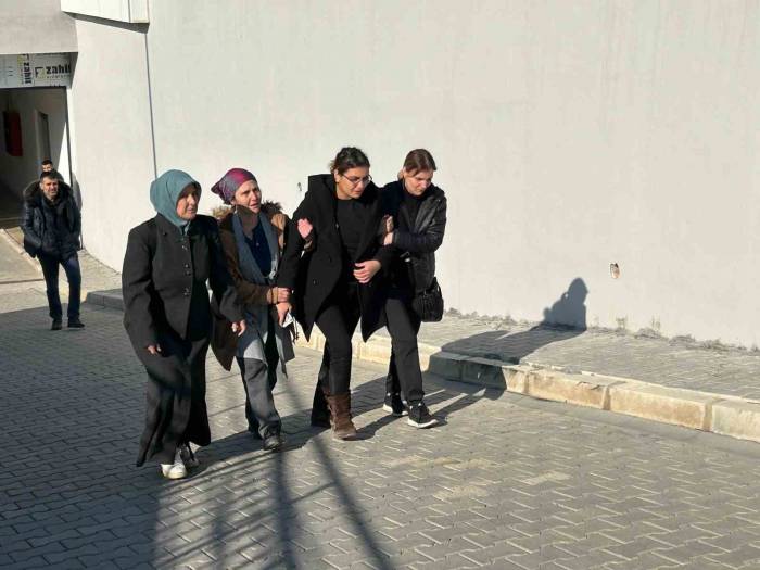 Öldürülen Taksicinin Arkadaşları: "İyi Niyetinden Öldürüldü, Çok Güzel Bir İnsandı"