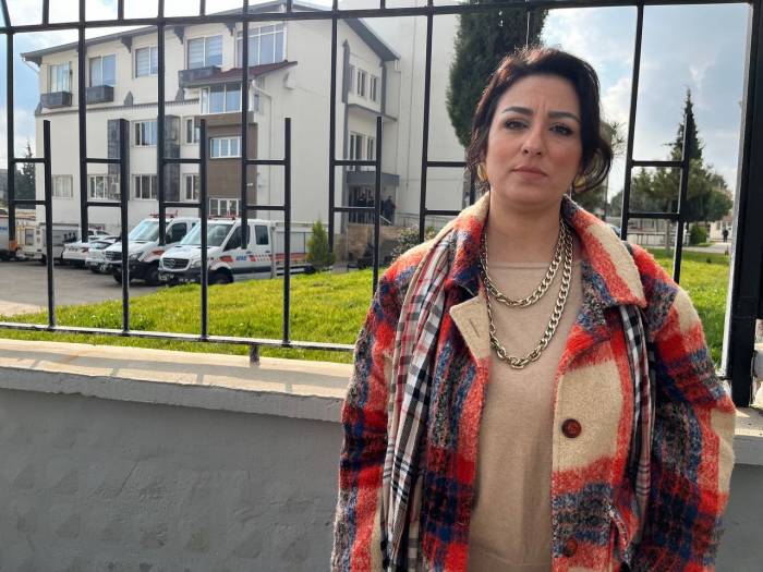 Tayini Çıkan Müdürün Arkasından Davul Zurna Çaldırdılar