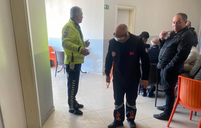 Alkol Gözlüğü İle Alkollü Araç Kullanmanın Tehlikesine Dikkat Çekildi