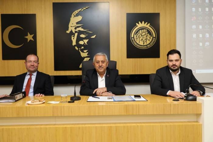 Başkan Zeybek: “Meclis Üyelerimizler Çok Uyumlu Bir Çalışma Gerçekleştirdik”