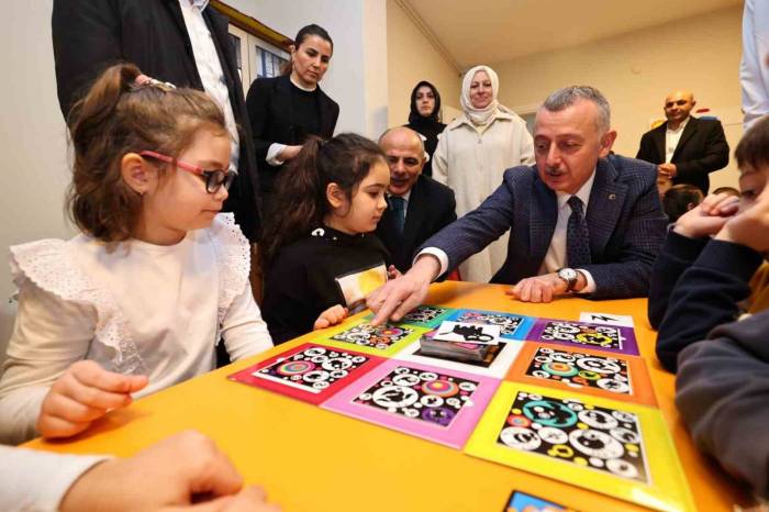 Anne Şehir Begonya Merkezinde 101 Baba Ve Çocuk Hizmet Alıyor