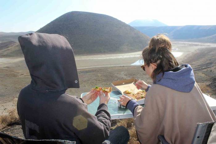 Meke Gölü Kış Mevsiminde De Yabancı Turistlerin Uğrak Yeri Oluyor