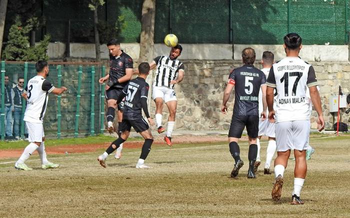 Çeşme Belediyespor Liderliğini Korudu