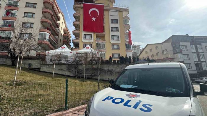 Gaziantep’te Düşen Helikopterde Şehit Olan Cemil Gülen’in Acı Haberi Ankara’daki Ailesine Ulaştı