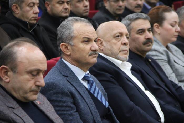 Hak-iş Depremzede Üyeleriyle Buluştu