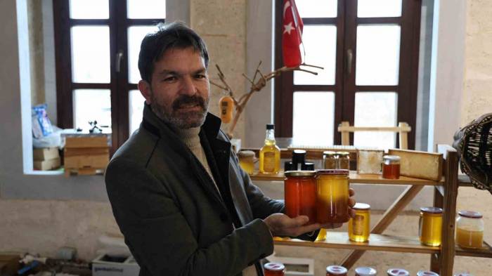 Arılar Geçen Yıla Oranla Yüzde 50 Verim Düşürdü