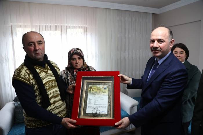 Şehit Ailesine “Şehadet Beratı” Takdim Edildi
