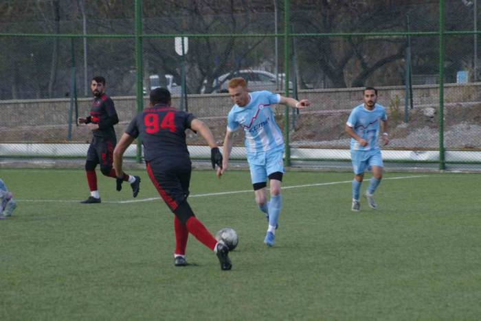 Kayseri 1. Amatör Küme: E.m. Döğerspor: 3 - Talas Denizspor: 0