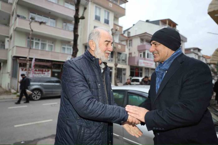 Başkan Söğüt Esnafı Gezdi