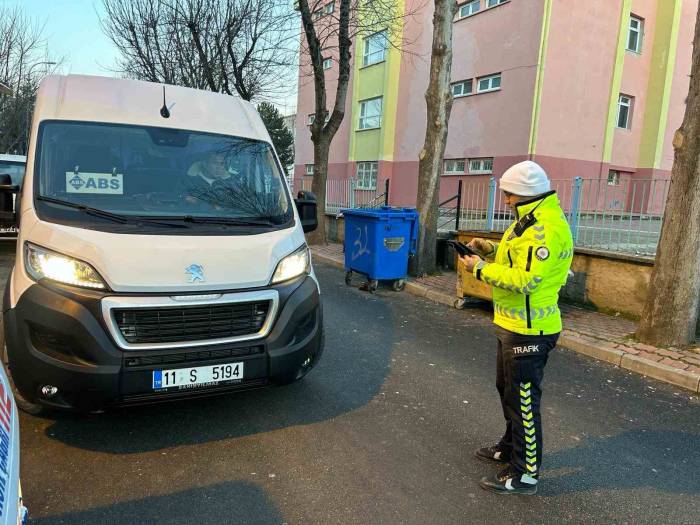 Bozüyük’te Okul Servisleri Denetim Altında