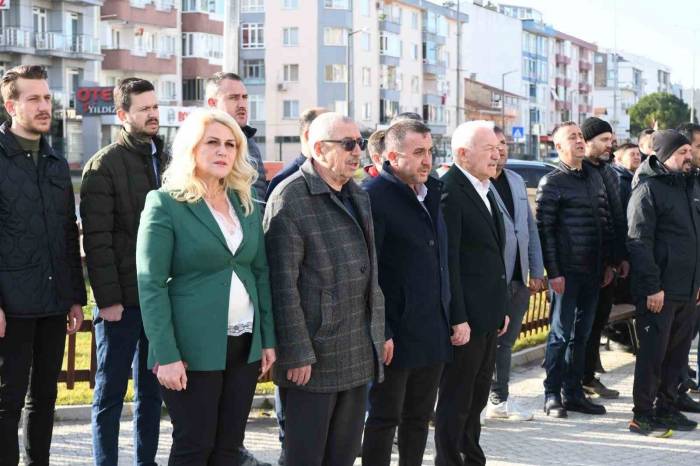 Lapseki Belediyesi Kahramanmaraş Depreminin 1’inci Yıl Dönümünde Anma Programı Düzenledi
