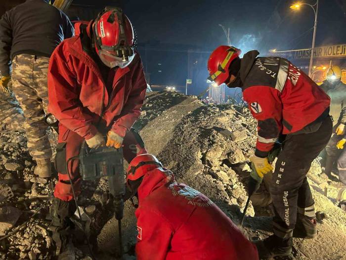 Asrın Felaketinde 9 Can Kurtarmışlardı, O Anları Anlattı