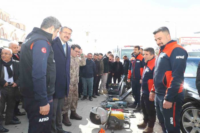 Hakkari’de 6 Şubat Depremi Anma Programı Düzenlendi