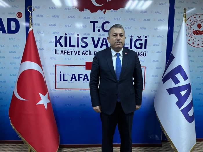 Kilis’te Saat 04.17’de Depremde Hayatını Kaybedenler Anıldı