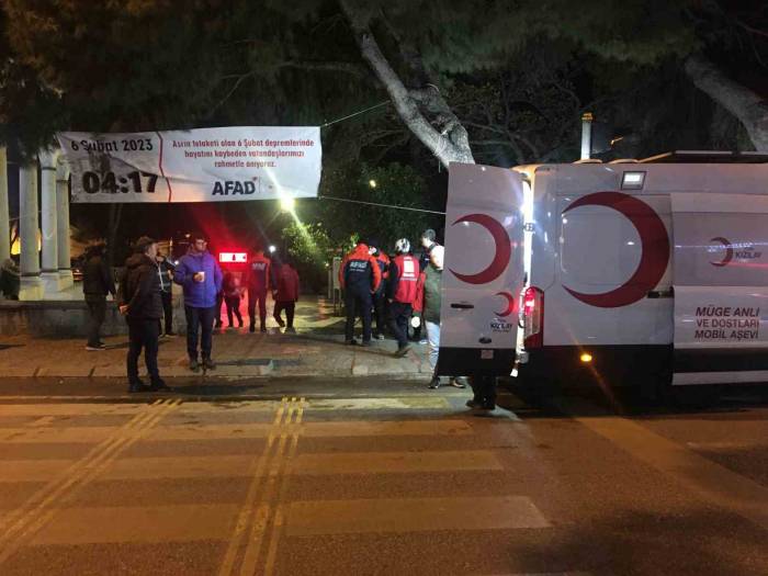 Depremde Hayatını Kaybedenler İçin Aydın’da Dua Edildi