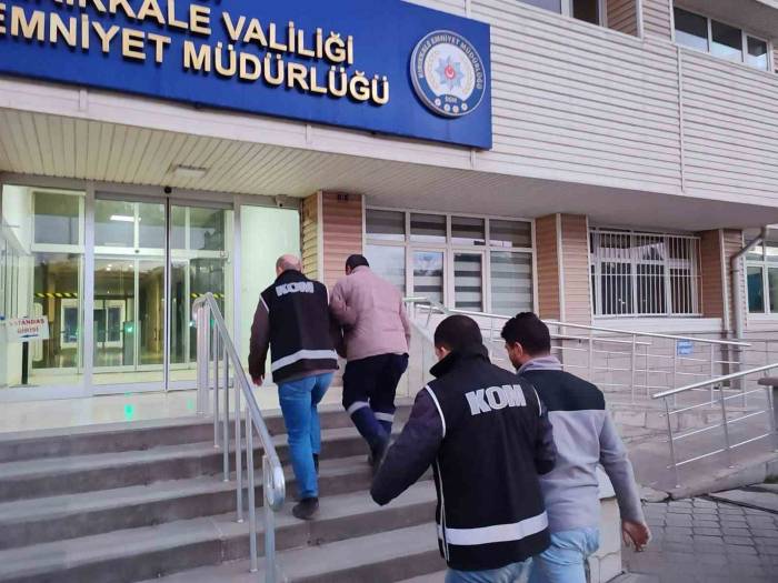 Kırıkkale’de 2 Milyondan Fazla Makaron Ve 180 Litre Alkol Ele Geçirildi