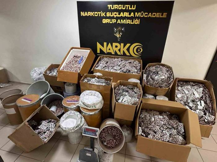 Tavuk Çiftliği Uyuşturucu İmalathanesi Çıktı