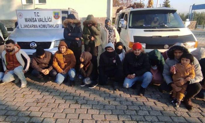 Manisa’da Göçmen Kaçakçılığına Jandarma Operasyonu