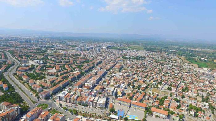 Manisa’nın En Büyük İlçesi Yunusemre 14 İli Geride Bıraktı