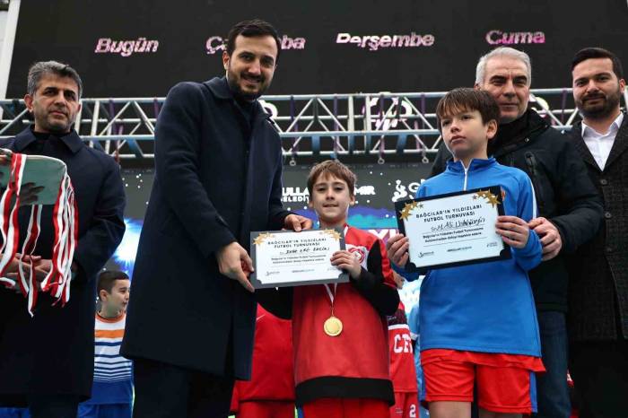 Çocuklar Yarıyıl Tatilini “Bağcılar’ın Yıldızları Futbol Turnuvası’nda” Değerlendirdi