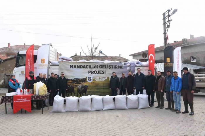 Balıkesir Büyükşehir’den Manda Yetiştiricilerine Destek