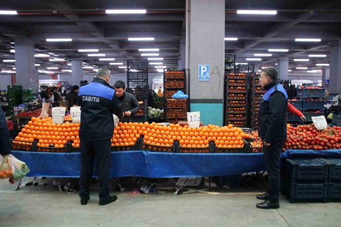 Derince’de Pazarlar Denetleniyor