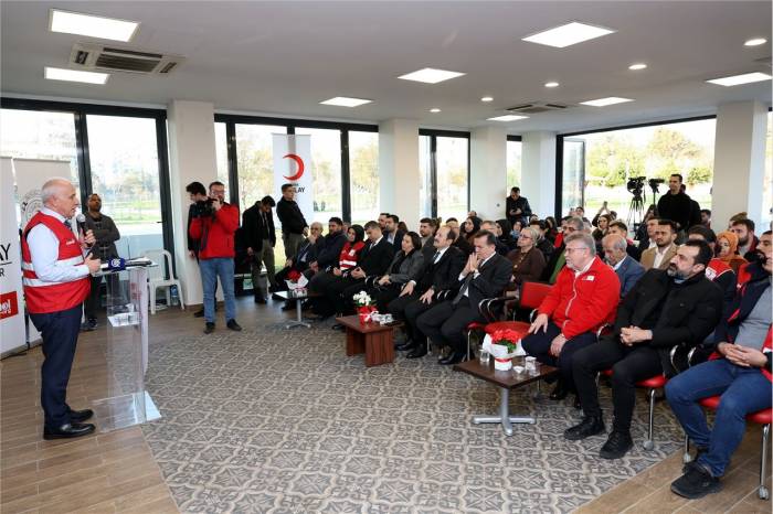 Başkan Gültak:"Mersin’de Kentsel Dönüşüme Acil İhtiyaç Var"
