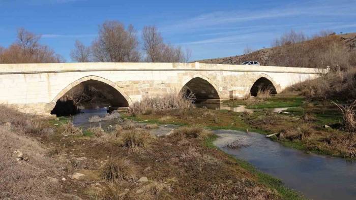 Yavuz Sultan Selim’in Yaptırdığı Köprü, İhtişamıyla Ayakta Duruyor