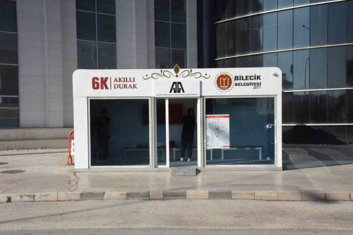 6k Akıllı Durakların Periyodik Bakımları Yapılıyor