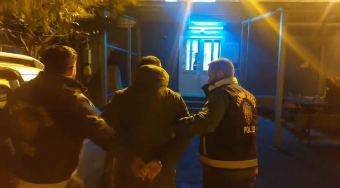 Ataşehir’de Yol Kesip Küfreden Sürücü Yakalandı