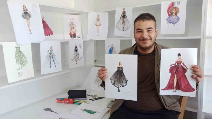 Konteyner Kentte Yaşayan Genç, Zorlu Süreçlere Rağmen Hayallerinden Vazgeçmedi