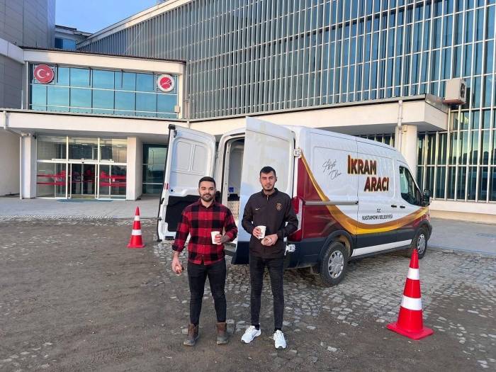 Kastamonu Belediyesi’nden Her Sabah Üniversite Öğrencilerine Çorba İkramı