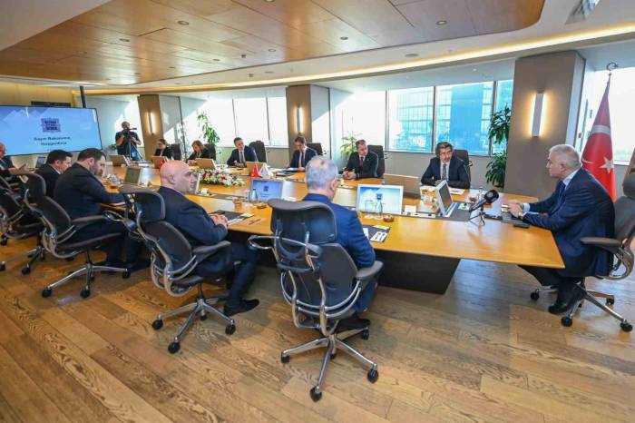 Kültür Ve Turizm Bakanı Ersoy: "2024 Hedefimiz 60 Milyon Ziyaretçi, 60 Milyar Dolar"