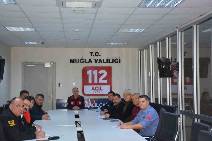Muğla 112 Acil Çağrı Merkezi’nde Hazırlık Toplantısı Gerçekleştirildi