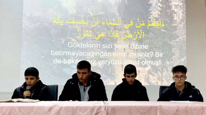 Deprem Şehitleri Dualarla Anıldı