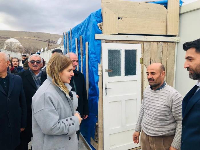 Milletvekili Ölmeztoprak: “Tek Bir Depremzede Vatandaşımızı Mağdur Etmeyeceğiz”