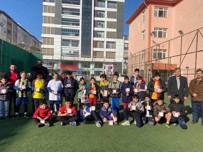 Nazilli’de Gençler ’gençliğe Değer Kampı’nda Hem Öğrendi Hem Eğlendi