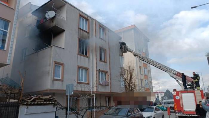 Sigara İzmariti Evi Küle Çevirdi