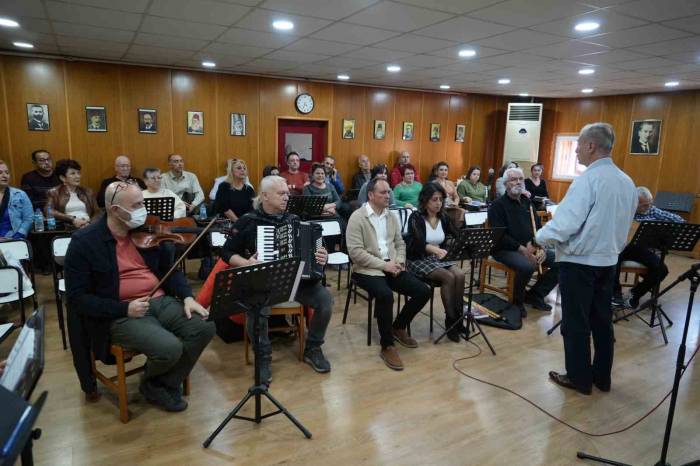 Kosova’nın Kurtuluş Günü’nde Konser Verecek Korodan Samsun’da Prova