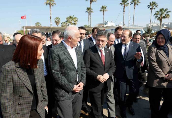 Gültak: "Akdeniz’in Şahlanışı Yeni Dönemde De Sürecek"