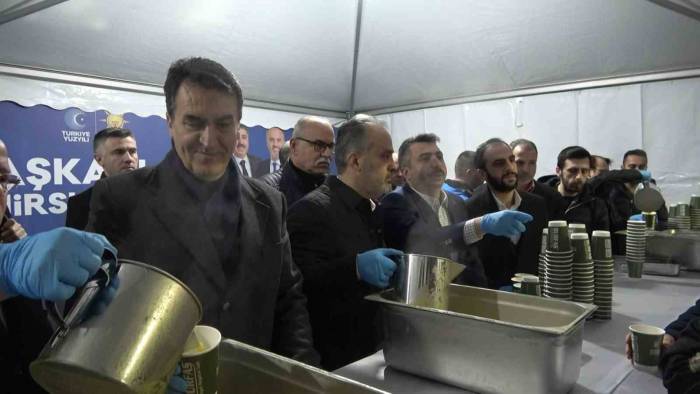 Bursa’nın Belediye Başkanları Seçim Startını Emirsultan’da Bir Araya Gelerek Verdi