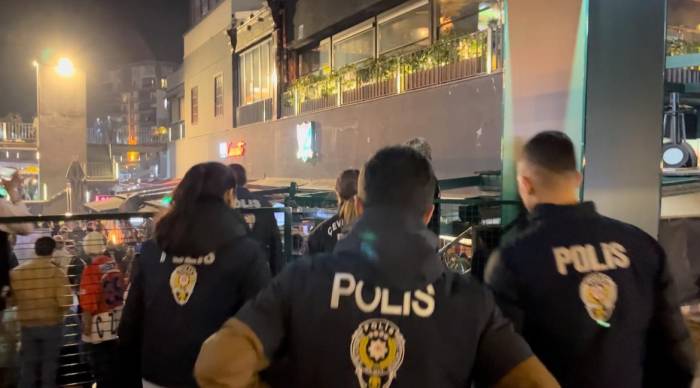 Bursa’da Bin Polisle ‘Huzur’ Uygulaması: 12 Şüpheli Yakalandı